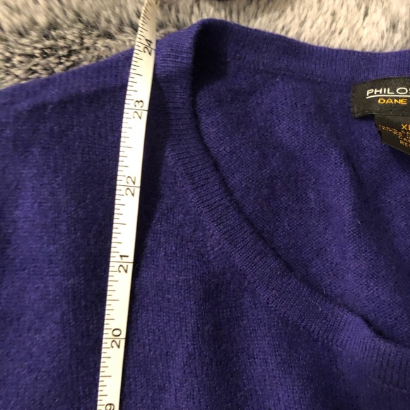 NWOT. Blue/purple Cardigan 💯 % Cashmere - Picture 5 of 7
